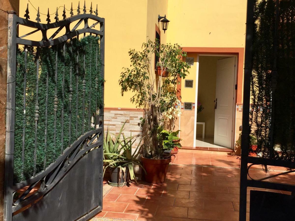 Cool Garden And Suite مايرينا ديل ألخارفي المظهر الخارجي الصورة